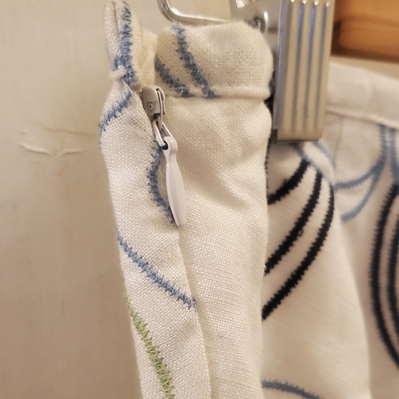 Summery linen skirt - Picture 4 of 5